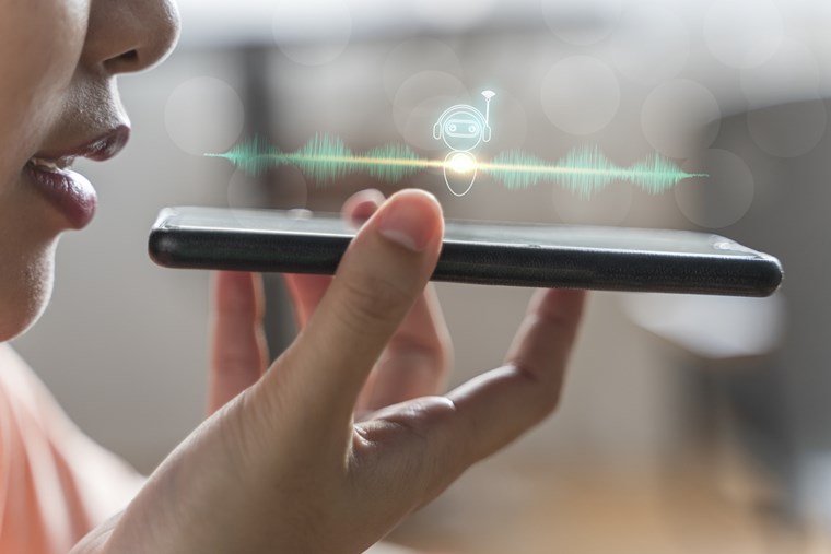 Μιλώντας στη Siri