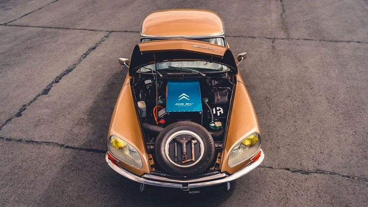 Electrogenic Citroen DS: Ηλεκτρική ιεροσυλία ή restomod θαύμα;