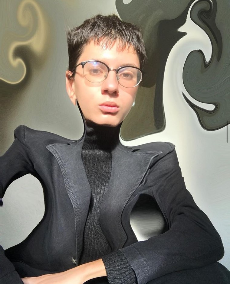 Samuel Toci: Ισορροπώντας ανάμεσα στο cringe και το troll