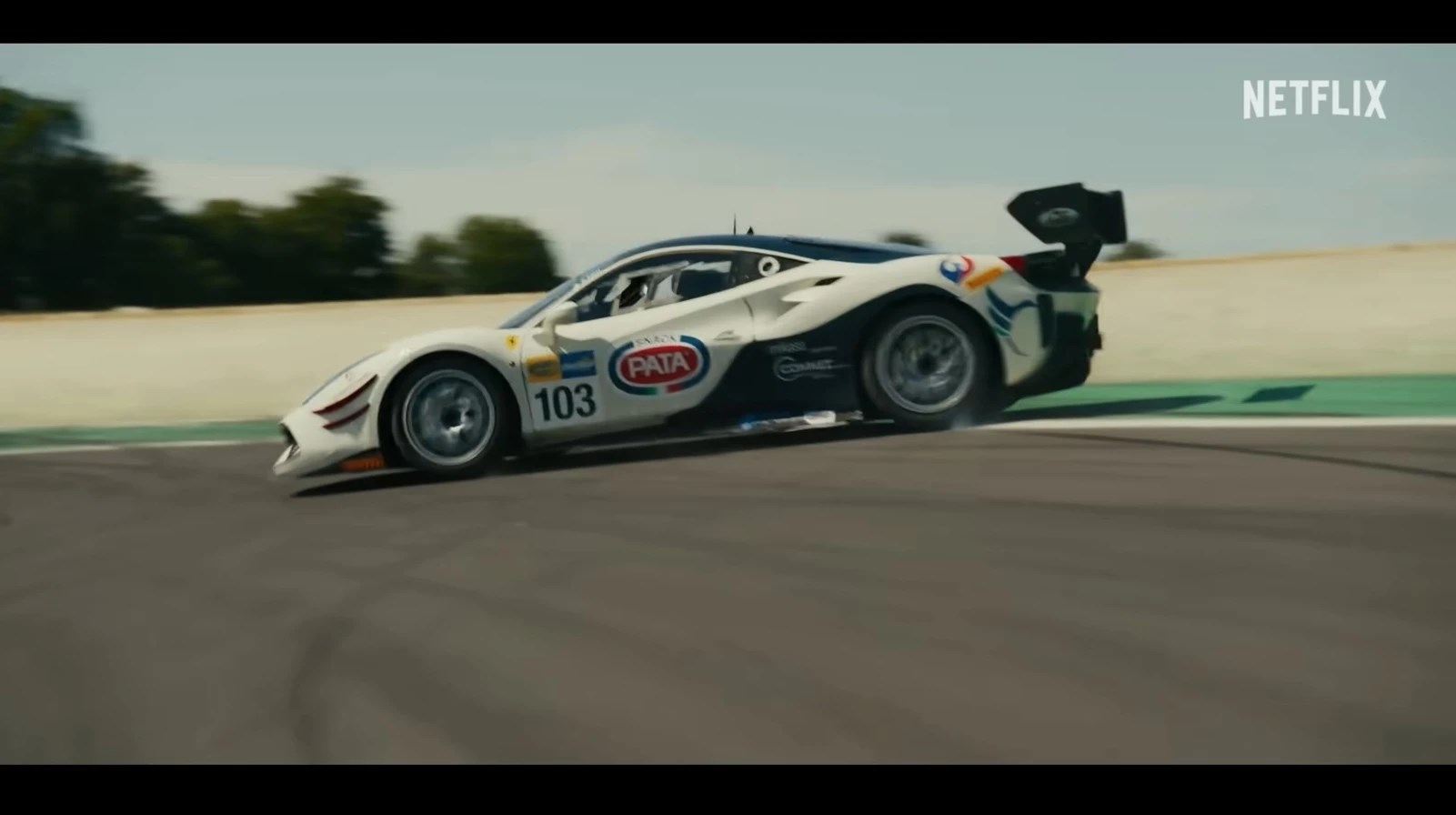 Σκηνή από τη σειρά Motorvalley