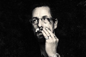 Με το Spaceman ο Adam Sandler συνεχίζει το ταξίδι του στη μιζέρια