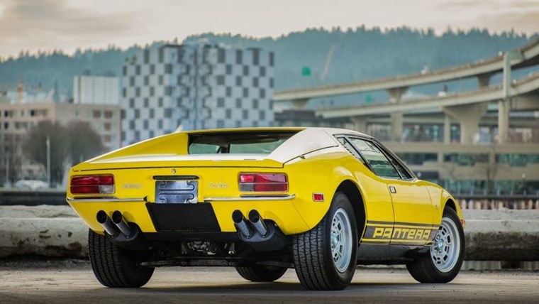 Όλοι γοητεύονται από την DeTomaso Pantera