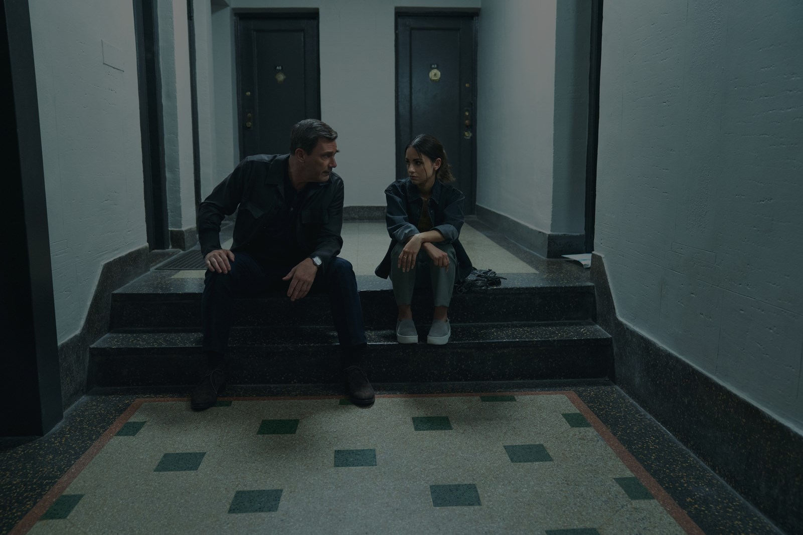 Η σειρά Your Friends & Neighbors του Apple TV 3