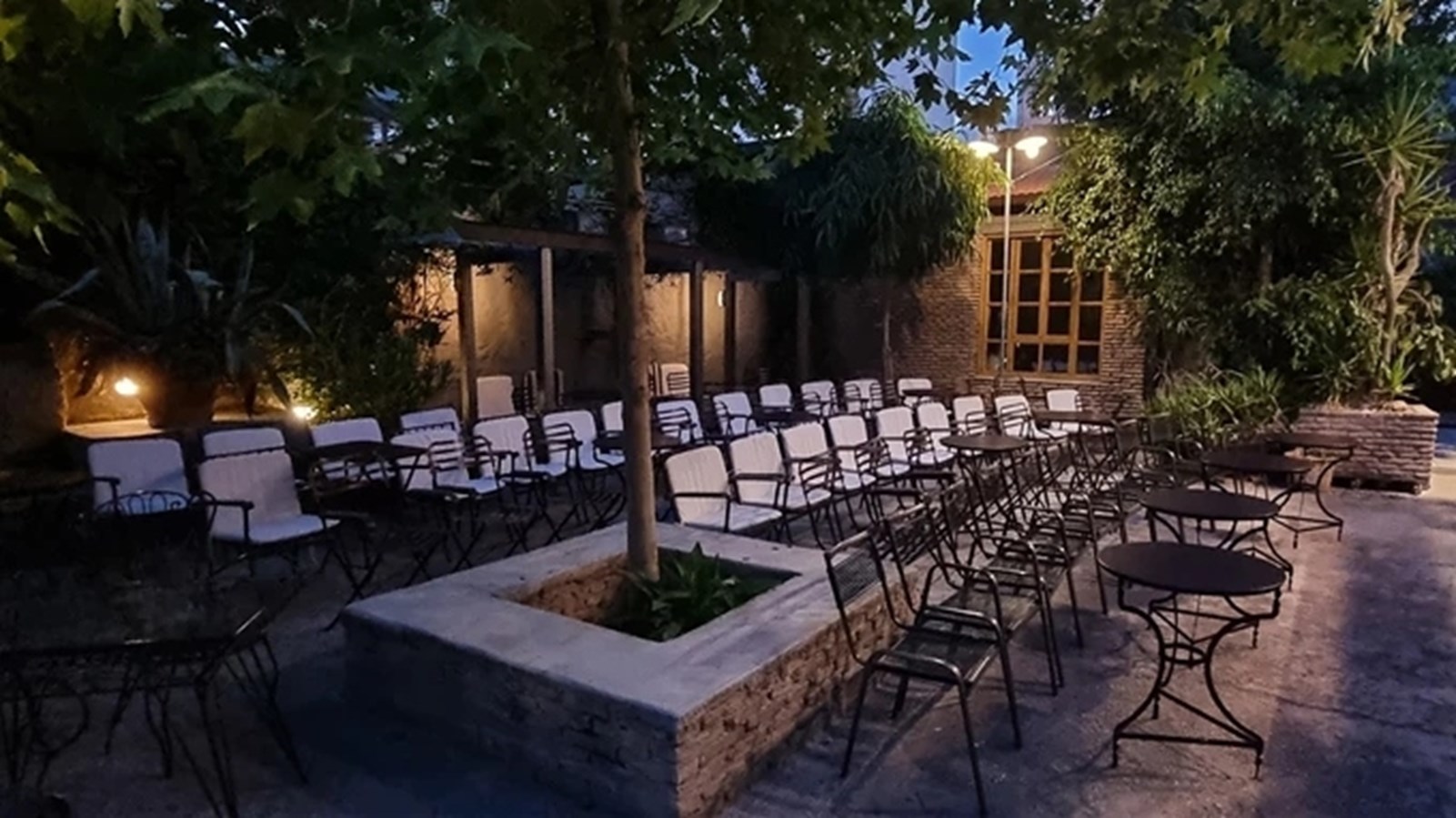 Δωρεάν θερινό σινεμά για όλο τον Σεπτέμβριο σε ένα απροσδόκητο σημείο