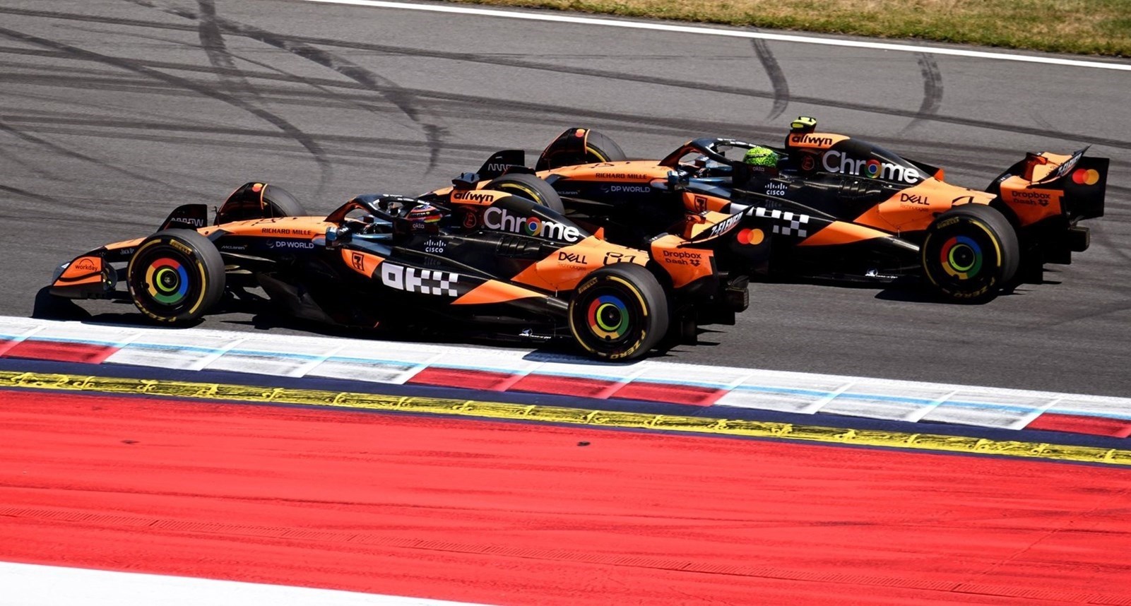 Η McLaren σου δίνει την ευκαιρία να αποκτήσεις τα αγωνιστικά του μέλλοντος (video)