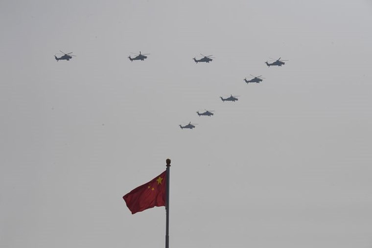 MILITARY HELICOPTERS