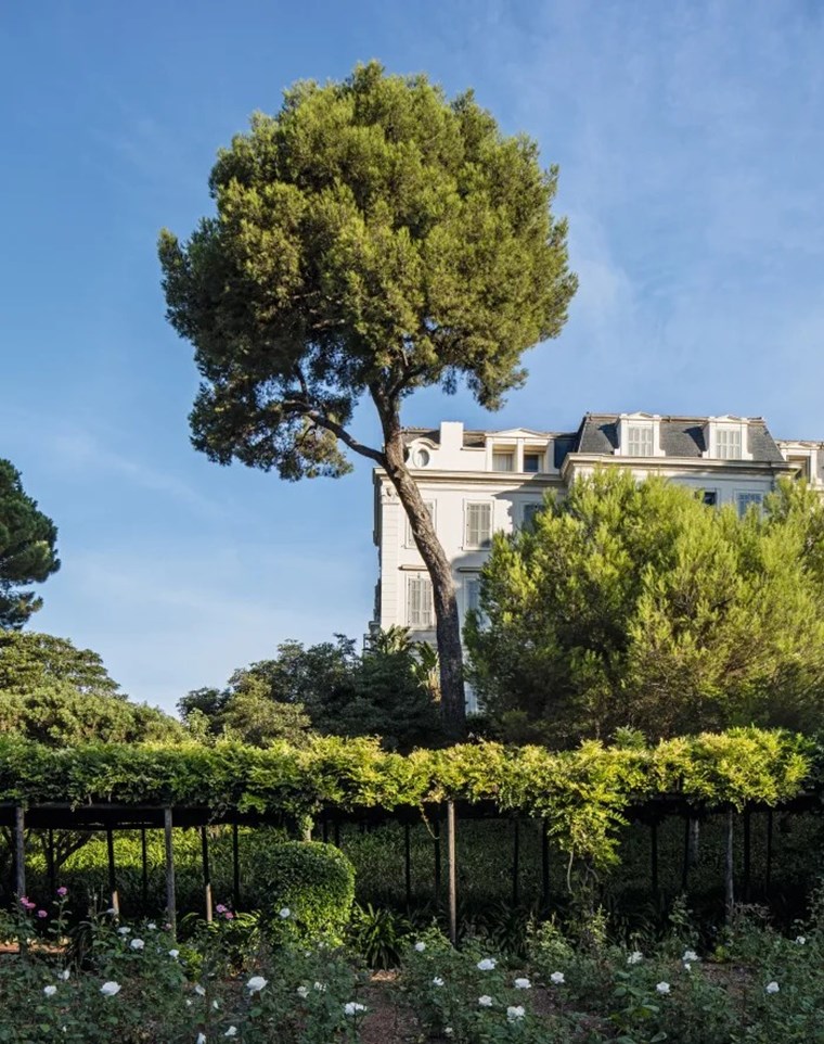 Στο Hotel Du Cap, το καταφύγιο των celebrities στη Γαλλική Ριβιέρα