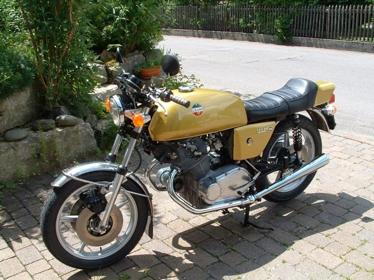 ΜΟΤΟΣΥΚΛΕΤΑ LAVERDA 2