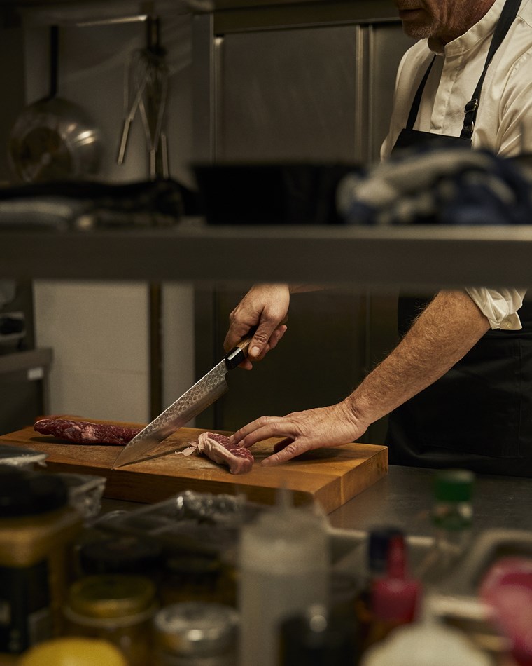Vinoteca Athens, εκεί που η ελληνική δημιουργική κουζίνα υμνεί το εκλεκτό κρασί