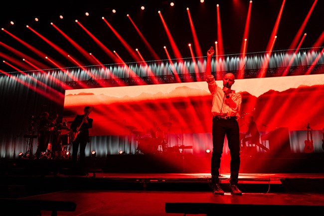 Sivert Høyem, η Aυτού Mεγαλειότης