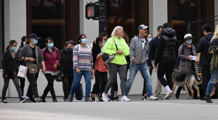 Κορονοϊός: Αύξηση με 23.335 νέα κρούσματα