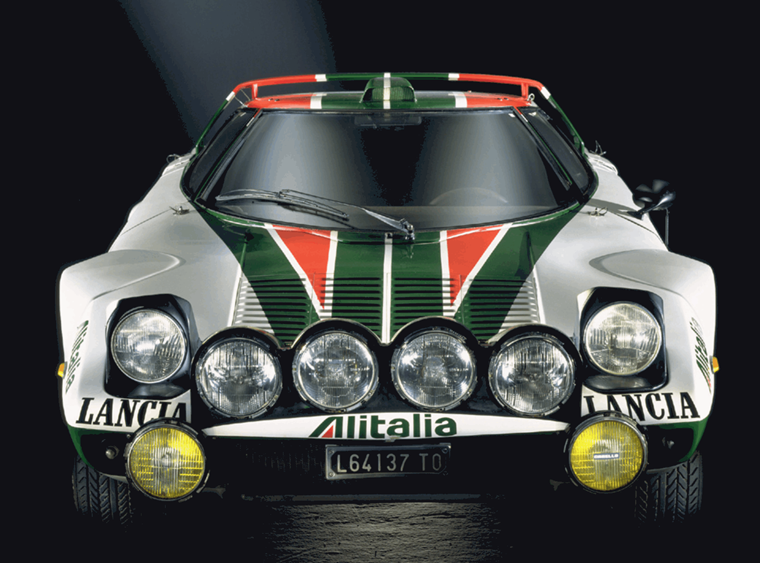 AYTOKINHTO LANCIA STRATOS 2