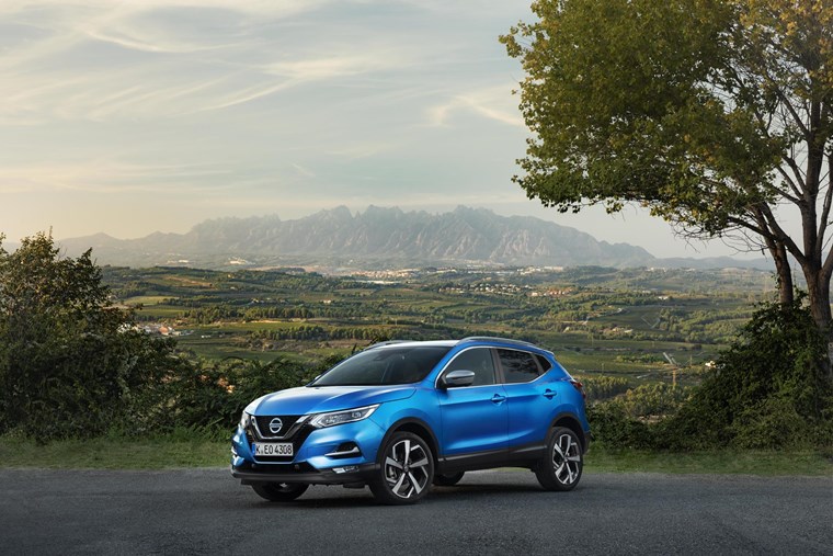 AYTOKINHTA SUV NISSAN QASHQAI