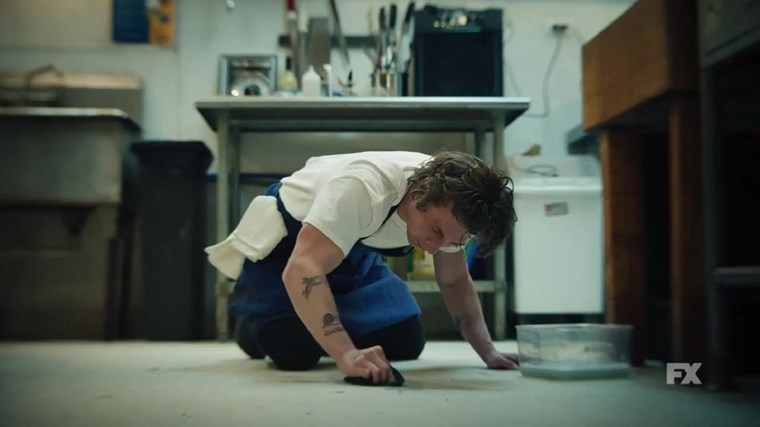 Γιατί όλοι βλέπουν το The Bear στο Hulu;