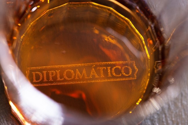 Ρούμι Diplomatico 4