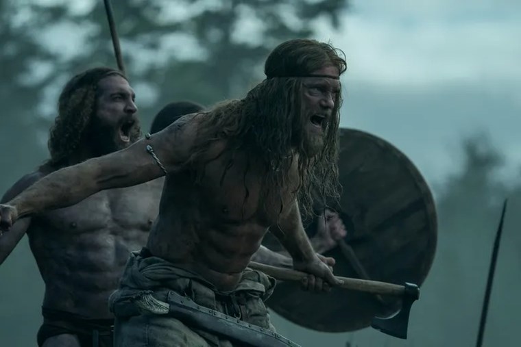 H προπόνηση του Alexander Skarsgård για το The Northman