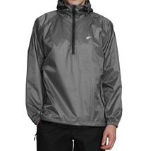 Το technical jacket βγαίνει από το γυμναστήριο στον δρόμο
