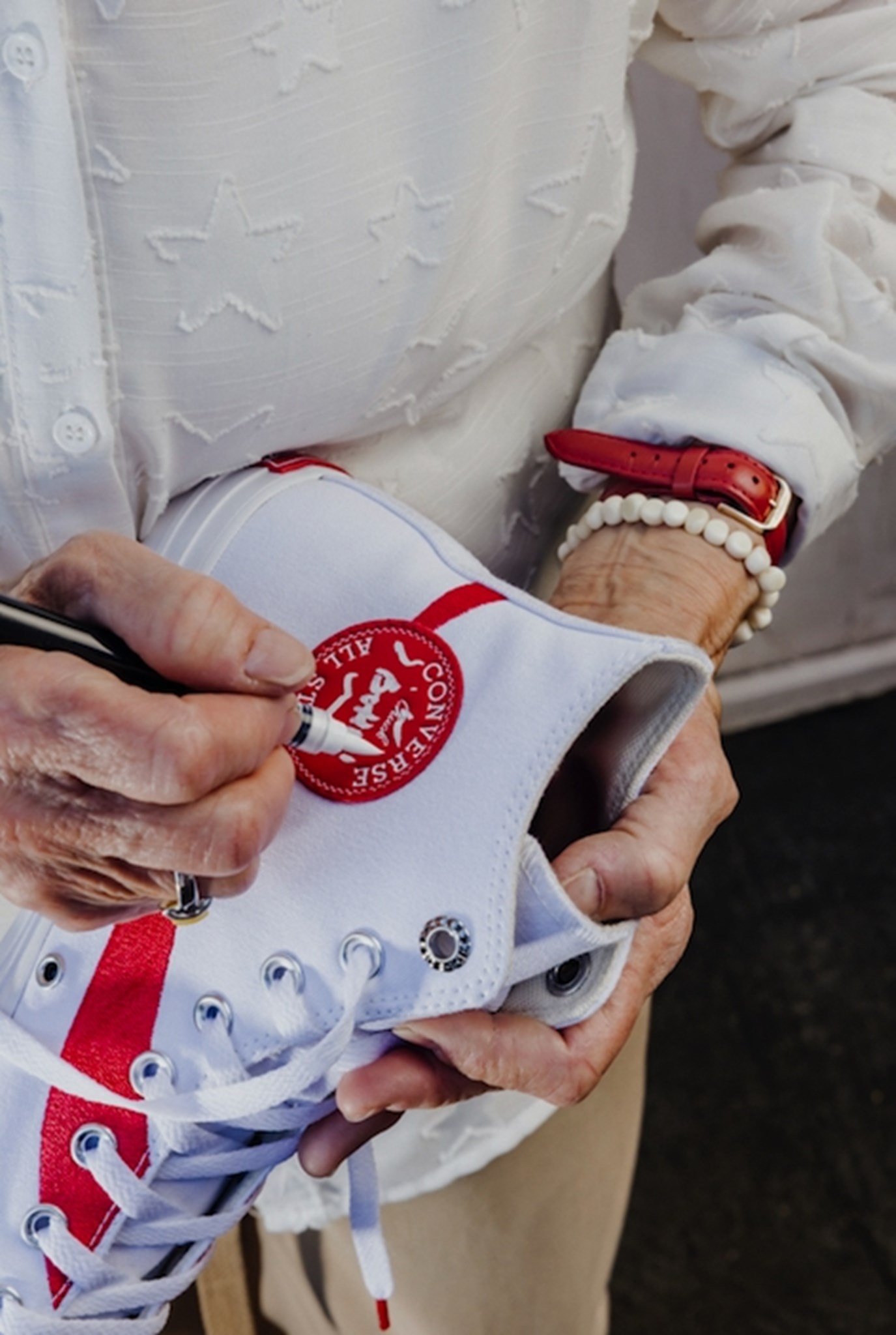 CONVERSE x COCA COLA