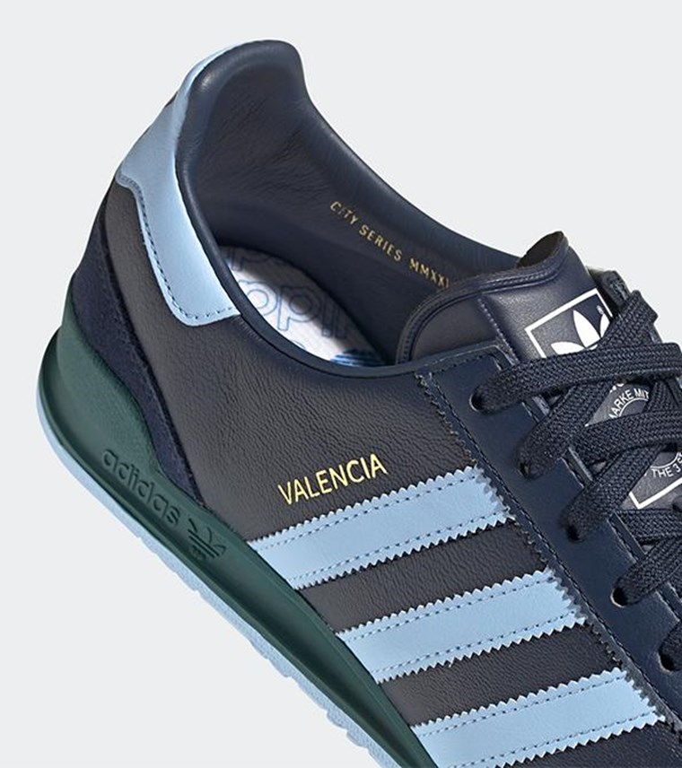 Tα Adidas Valencia πάνε με τα πάντα