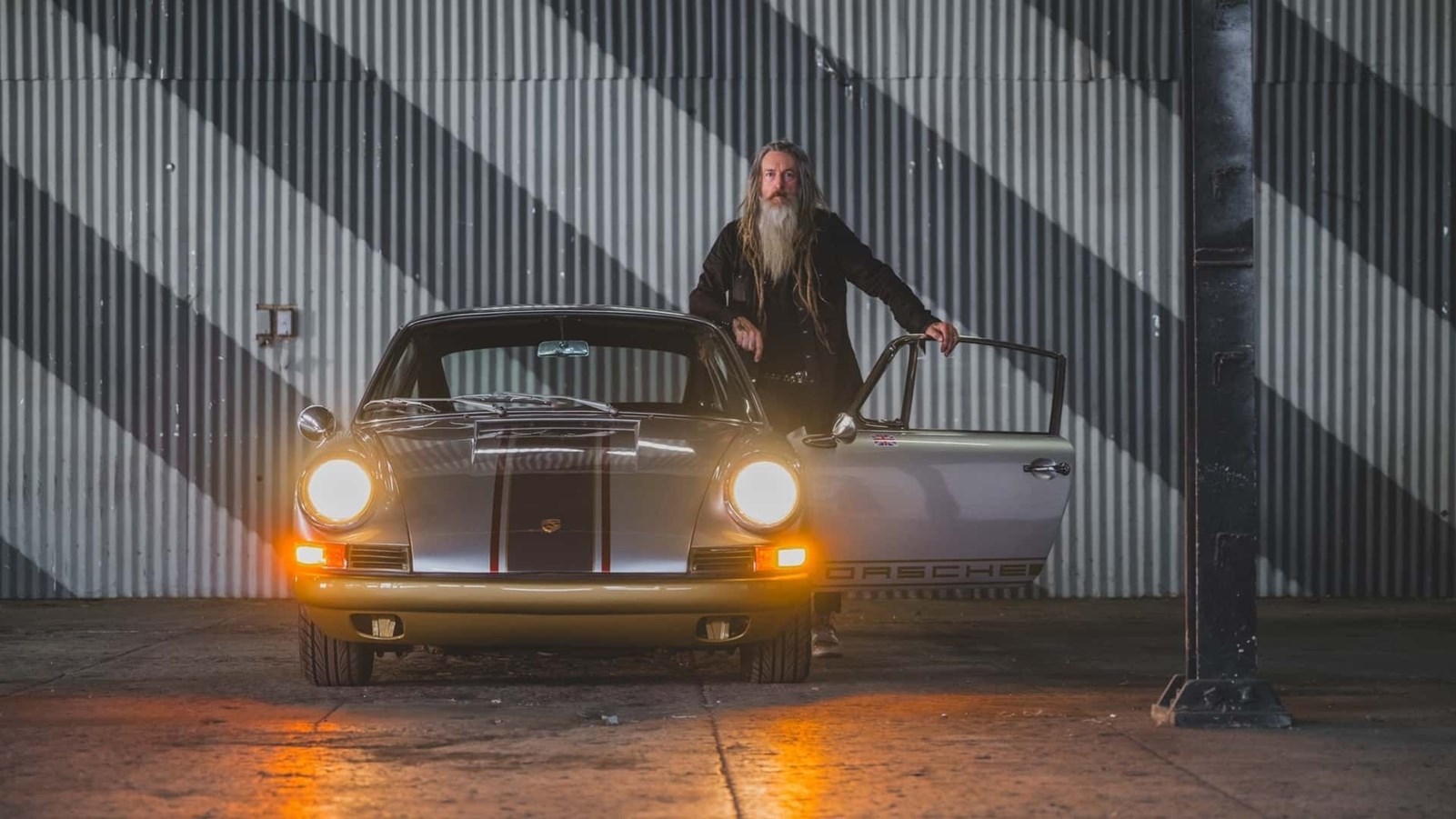 Ρεκόρ για την απίστευτη συλλογή Porsche του Magnus Walker