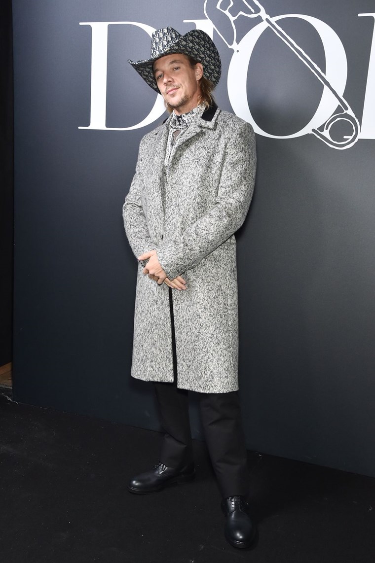 DIOR
