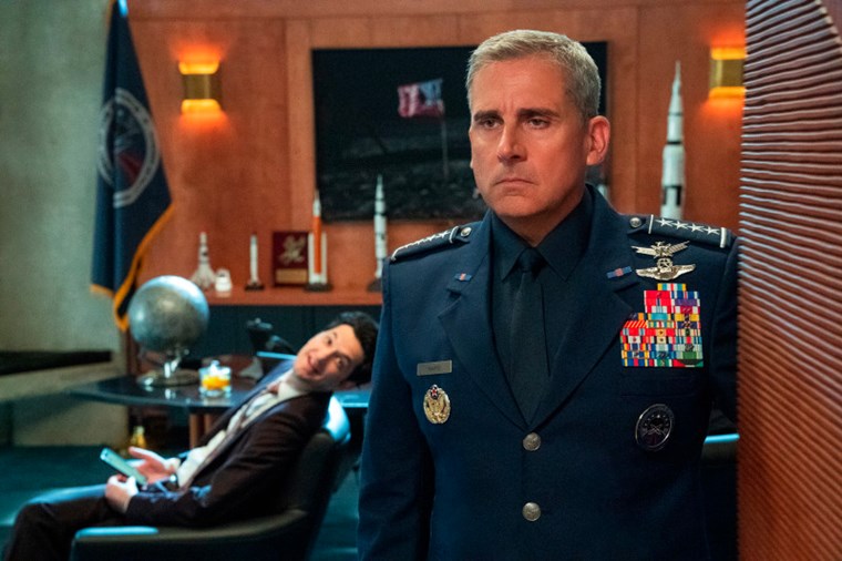 Πρώτη ματιά στo Space Force του Netflix με τον Steve Carell