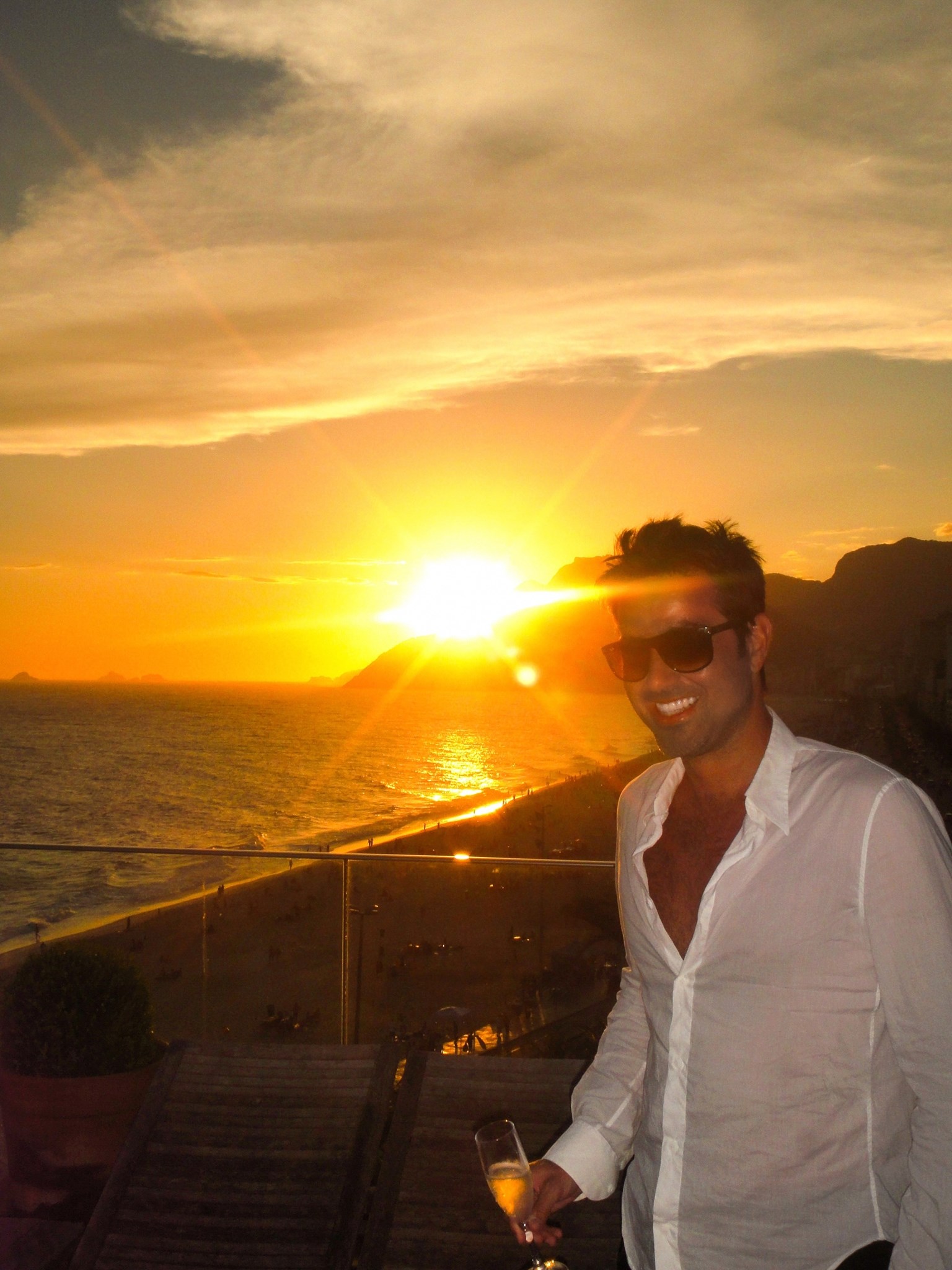 La Vida Es Un Carnaval στον Best 92.6FM