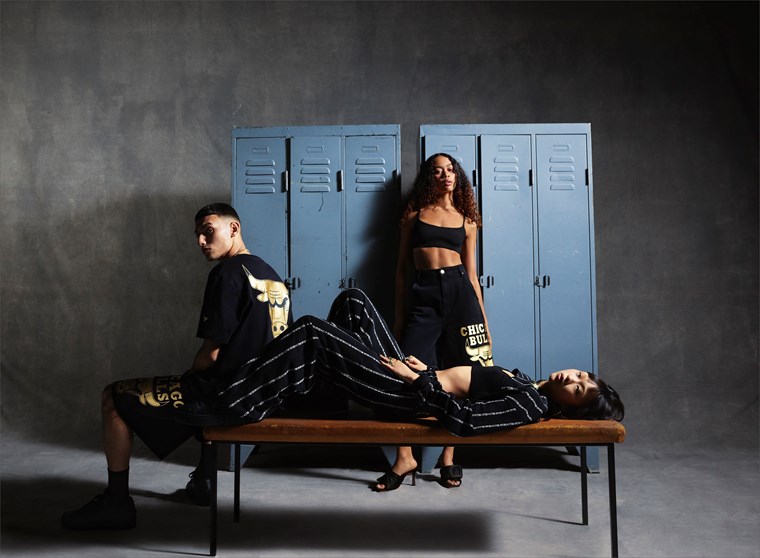 Η Bershka βλέπει ΝΒΑ