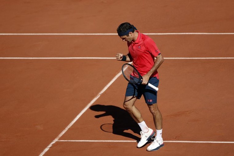 ROGER FEDERER IN ROLAND-GAROS