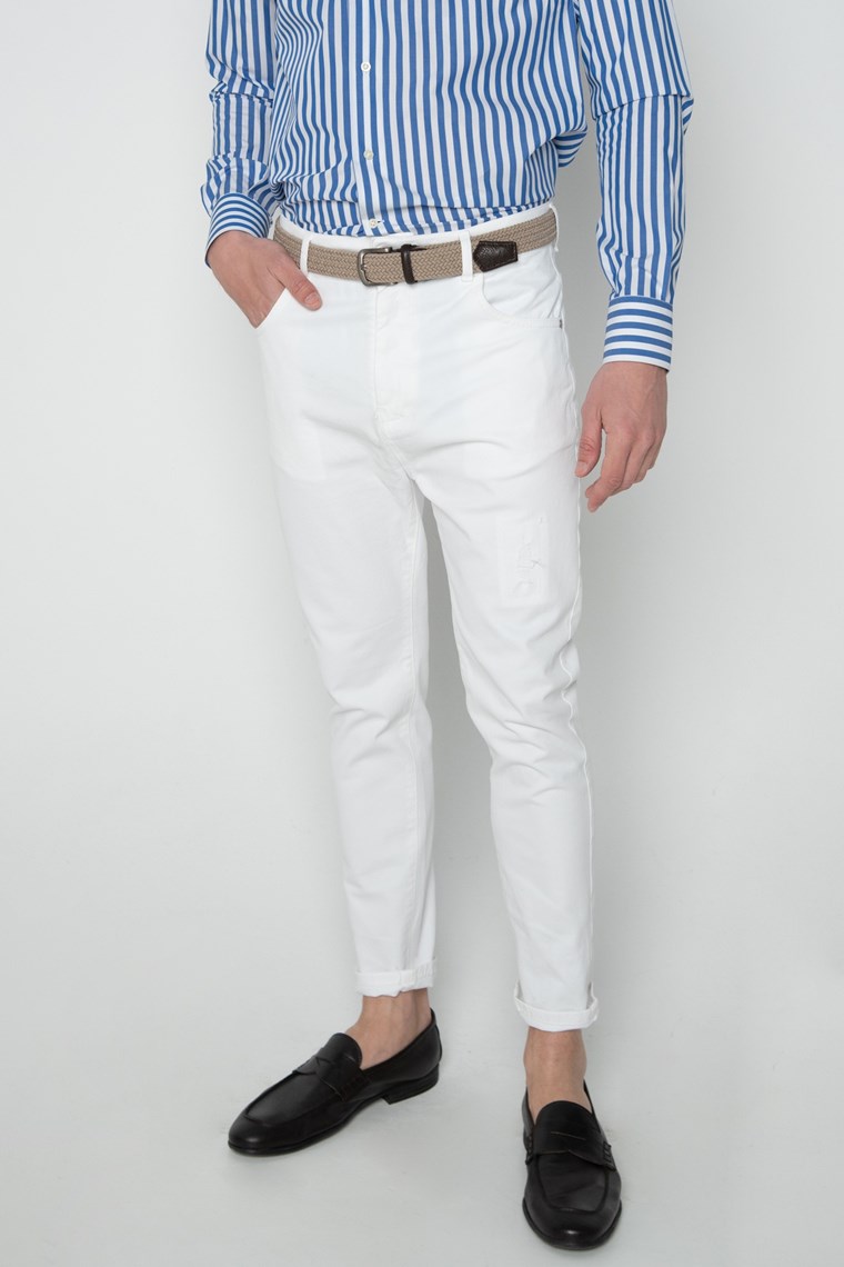 MAN WITH WHITE TROUSERS BY ROCOCO