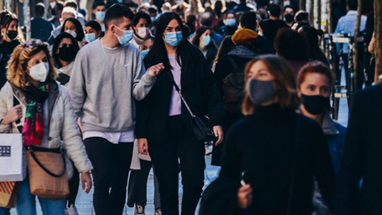 Κορονοϊός: 80 θάνατοι και 18.605 νέα κρούσματα