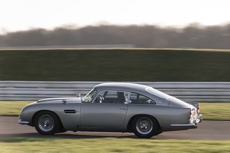 Όλες οι Aston Martin του No Time To Die