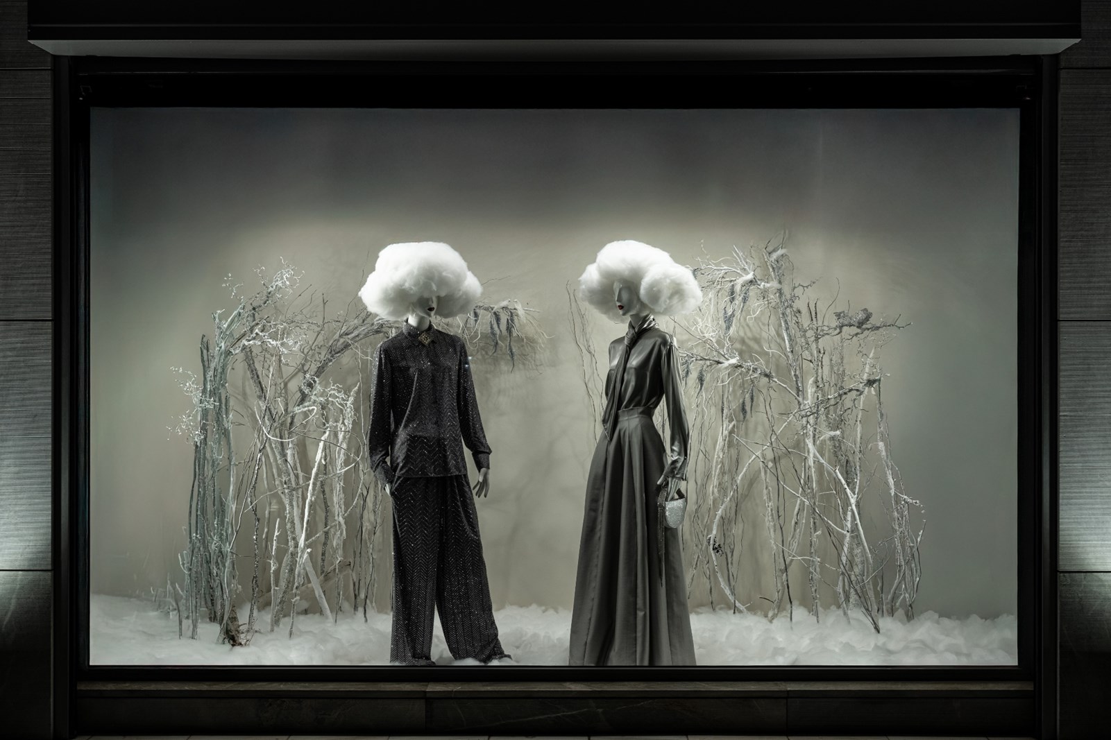 Η Γλυφάδα ντύνεται γιορτινά στο λαμπερό EPONYMO