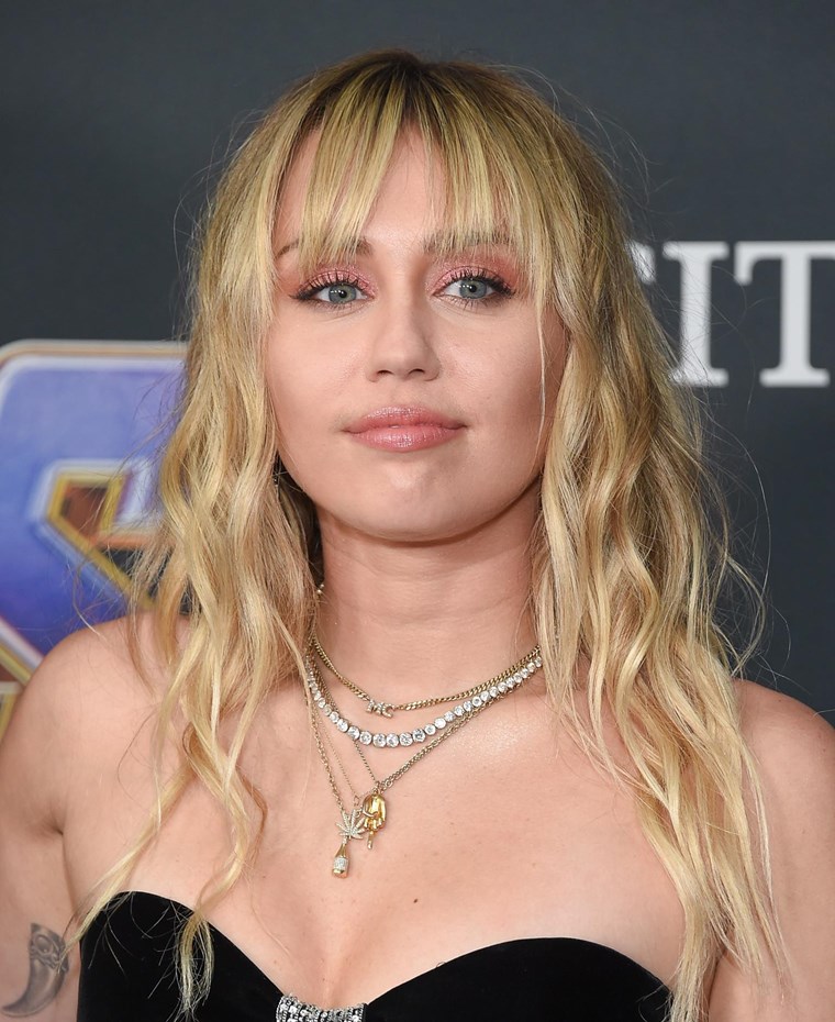 MILEY CYRUS