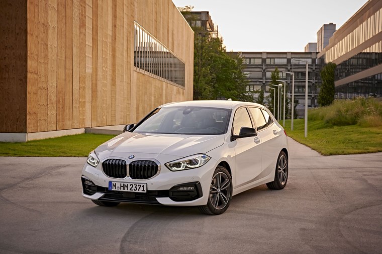 BMW SERIES1