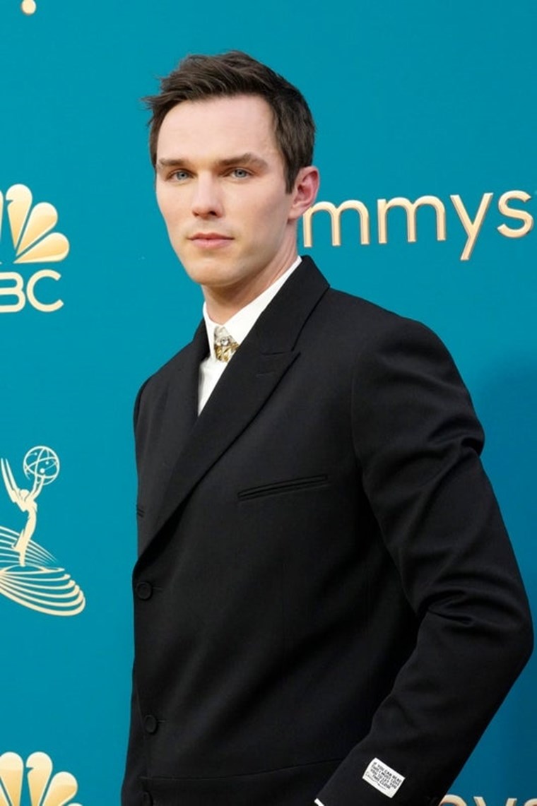 Ο Nicholas Hoult και οι κανόνες του στυλ του