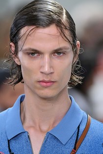 Η περιποίηση των μαλλιών το φθινόπωρο