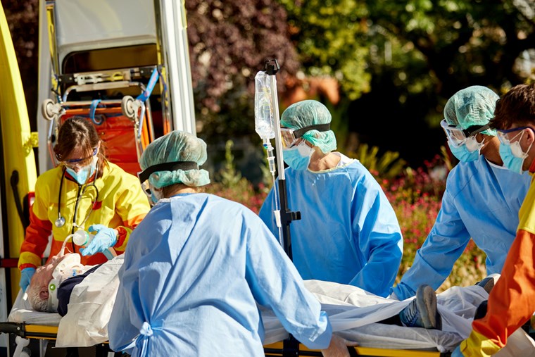 Κορονοϊός: Ρεκόρ κρουσμάτων για το 2021 με 2.702 νέες μολύνσεις