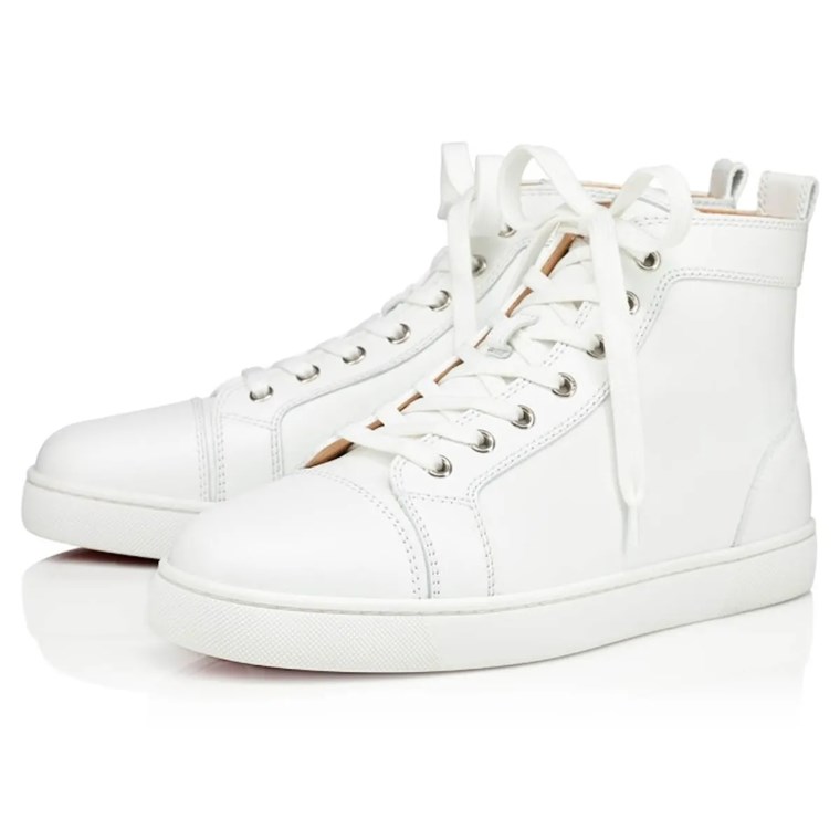 Ο Travis Kelce παντρεύεται την Taylor Swift αλλά εμείς θέλουμε τα sneakers του