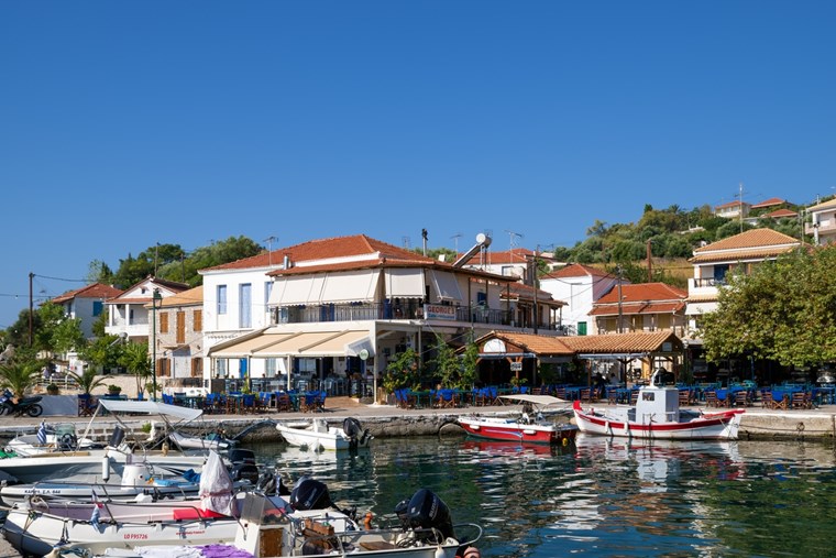Τα αληθινά μυστικά της μαγείας του Ιονίου κρύβονται στον Καστό και τον Κάλαμο