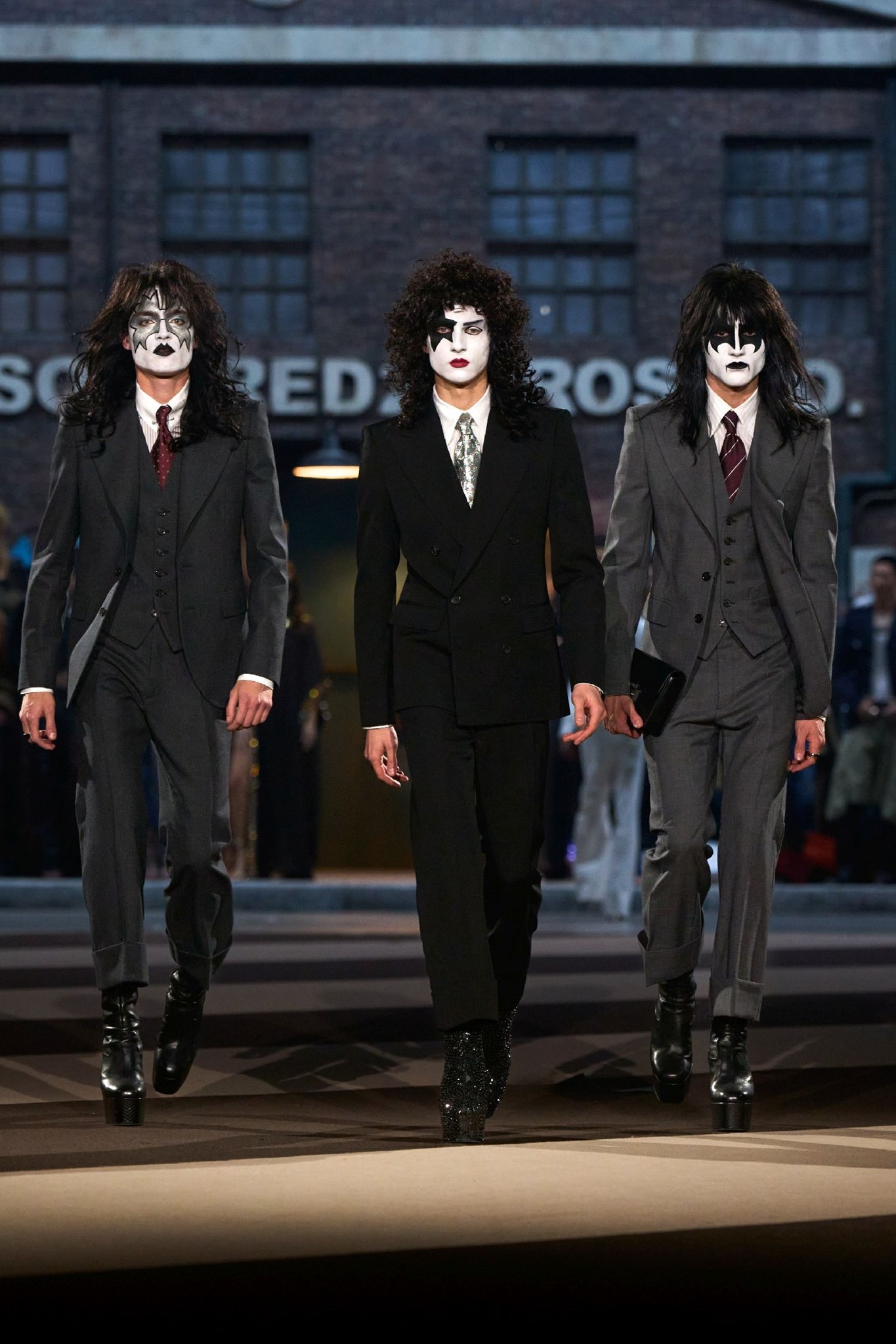 Dsquared2