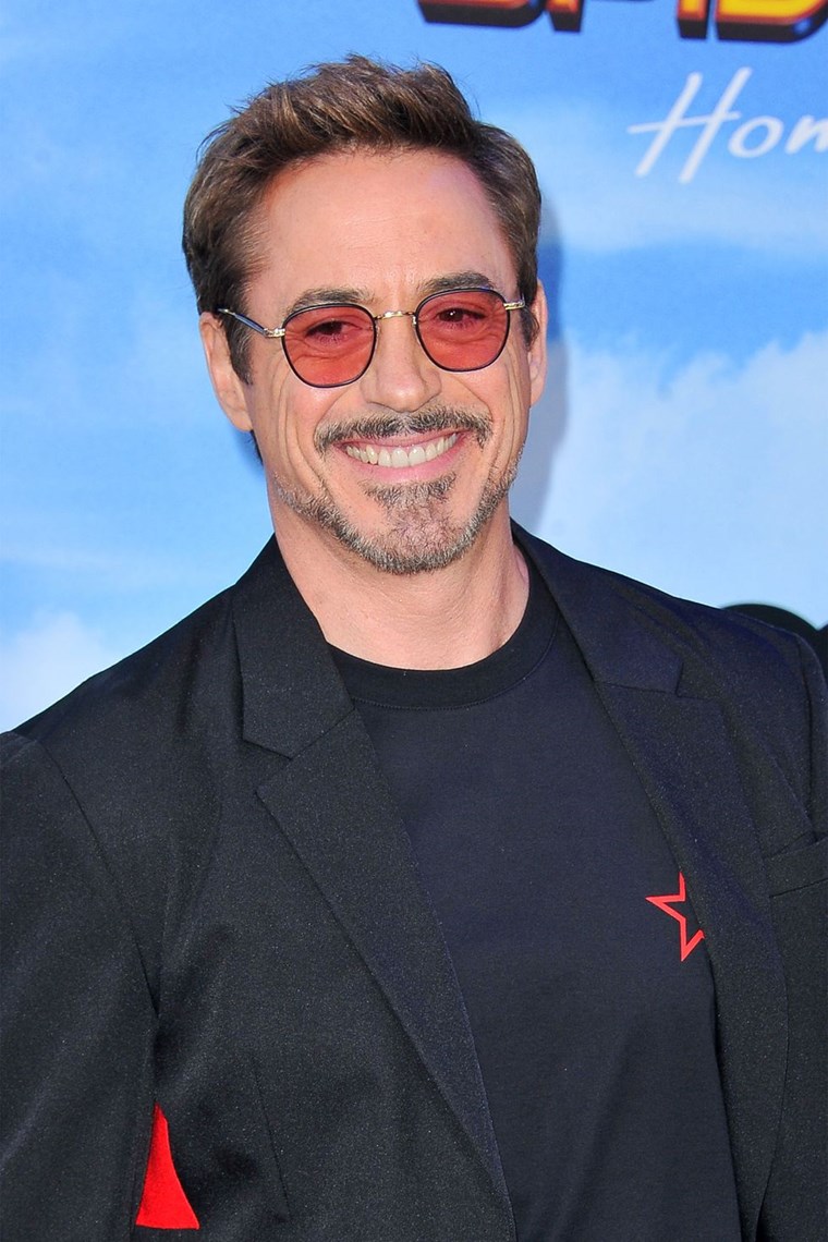 ROBERT DOWNEY JR