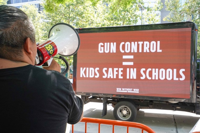 Το πρόβλημα με τον περιορισμό της οπλοκατοχής στις ΗΠΑ