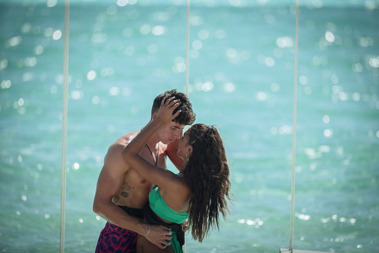 Στιγμιότυπο από το too hot too handle του Netflix