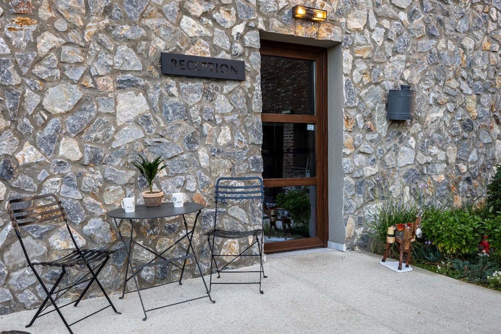 Malathro Olympus Guest House