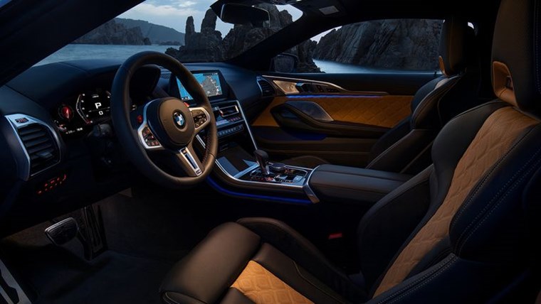BMW M8 Competition 3