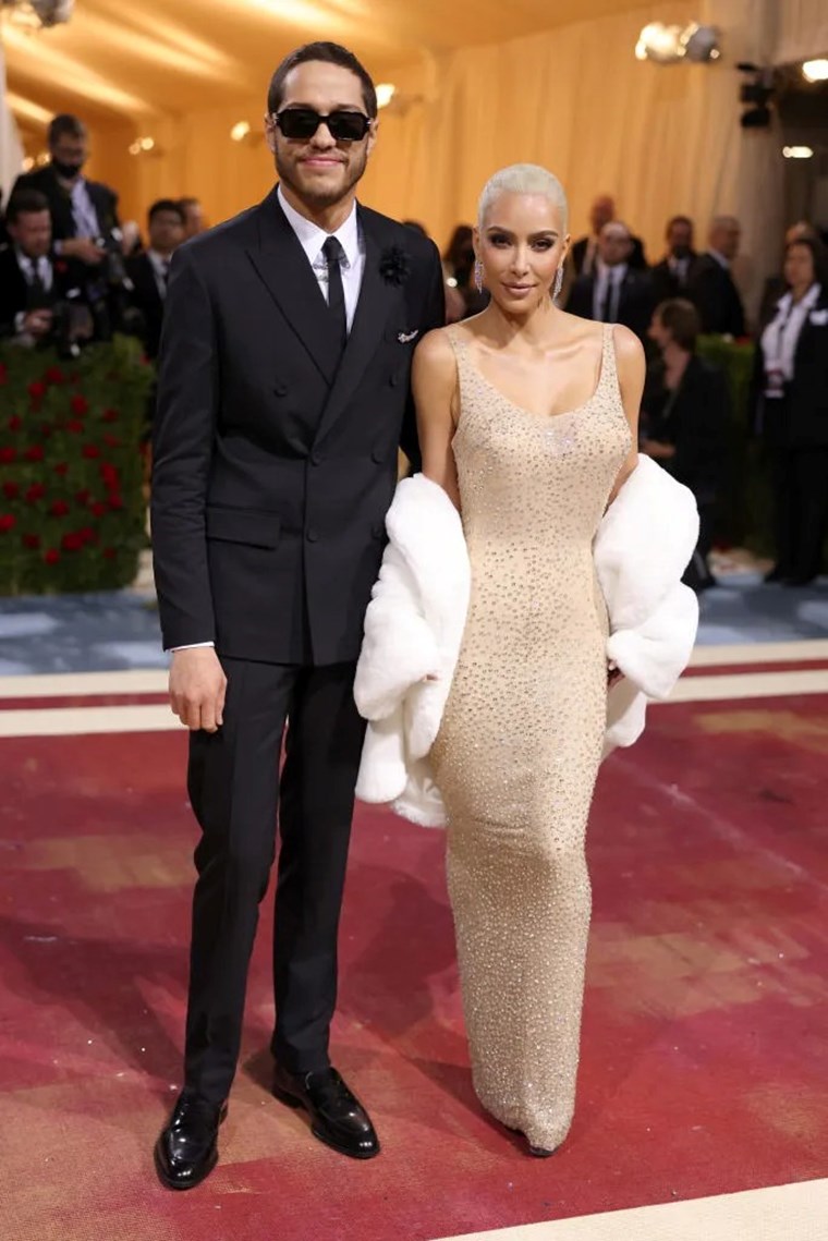 PETE DAVIDSON & KIM KARDASHIAN