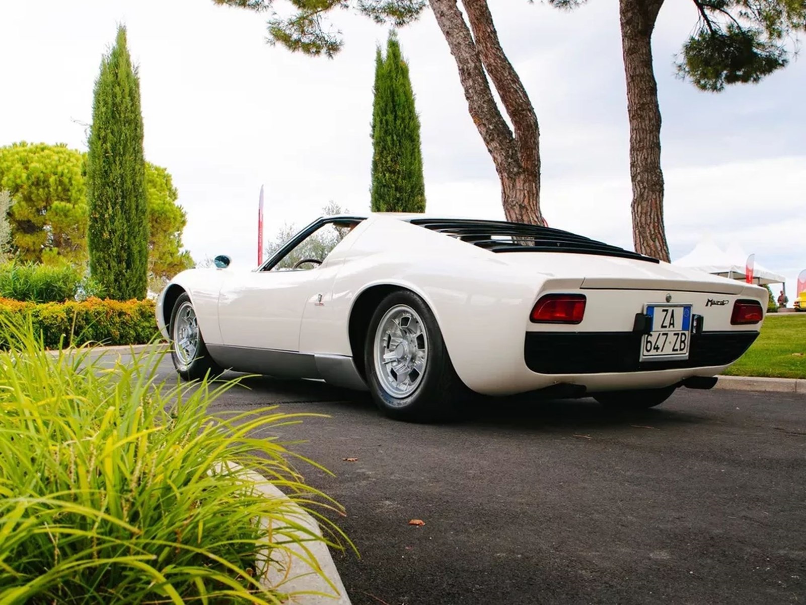 Lamborghini Miura