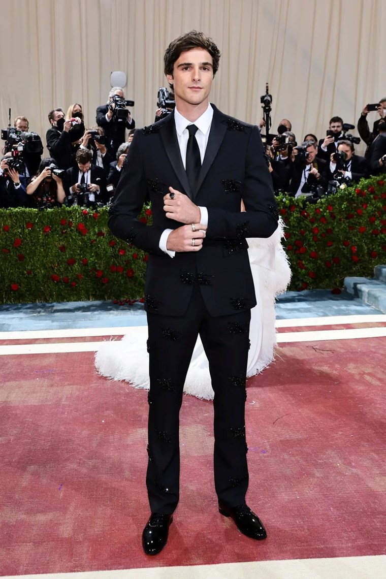 JACOB ELORDI