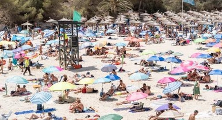 Υπάρχει άραγε τρόπος για να ηρεμήσουμε από τον υπερτουρισμό;
